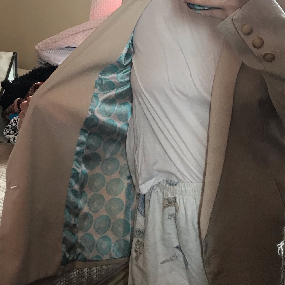 Cream Jacket - Picture 2 of 5